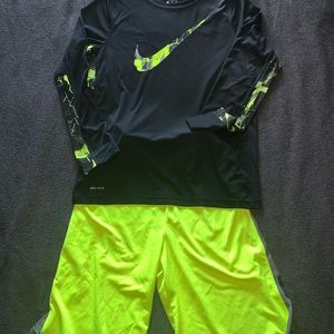 Youth XL Nike Outfit